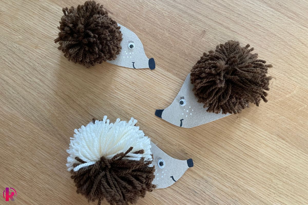 3 gebastelte Igel aus Wolle