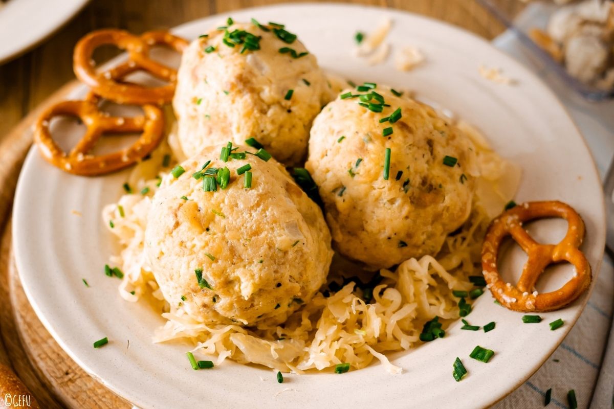 Herzhafte Brezel-Knödel