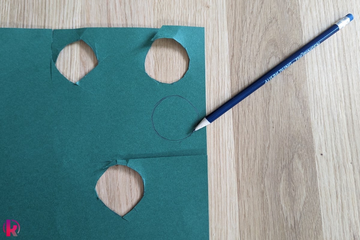 Papier Spinner basteln - Schritt 4